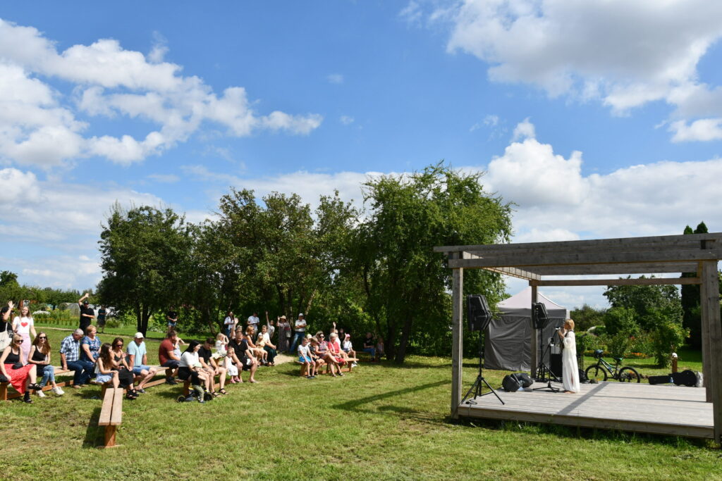 Autors: Māris Krūmiņš