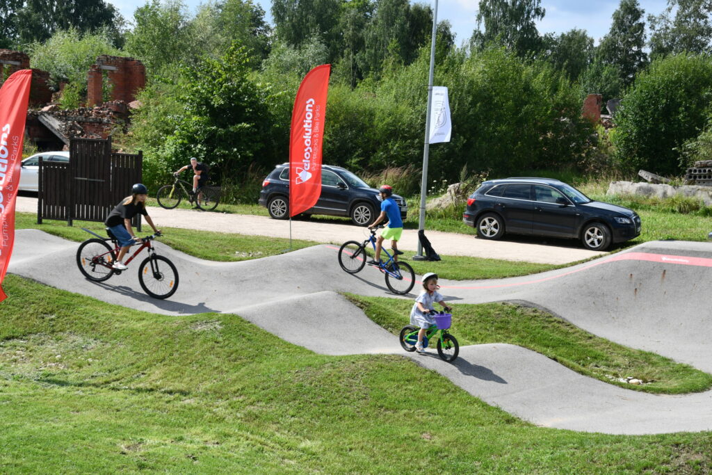 Autors: Māris Krūmiņš