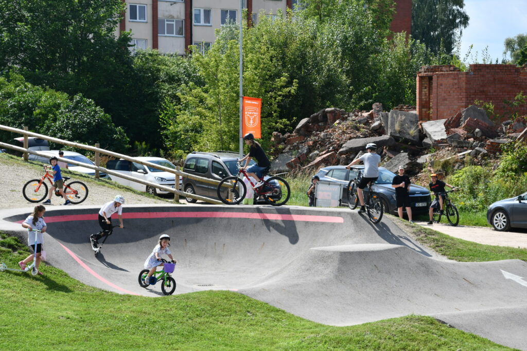 Autors: Māris Krūmiņš