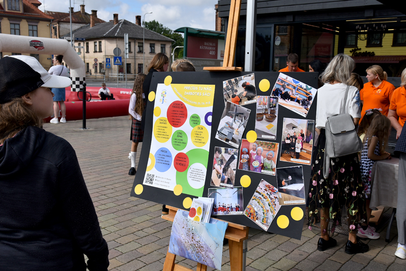 Autors: Ivars Bogdanovs