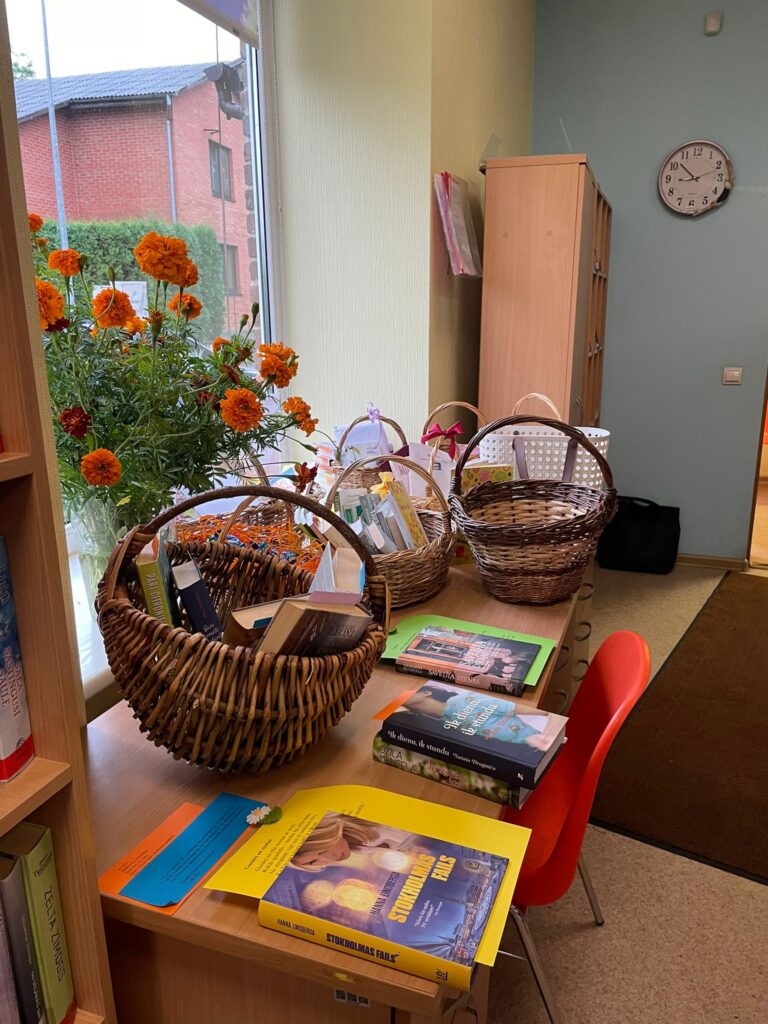 Bibliotēka sagaida dzejas interesentus. Foto: Ruta Dābola
