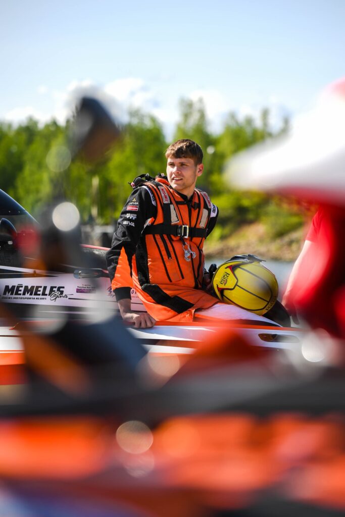 Autors: Laura Lakovica