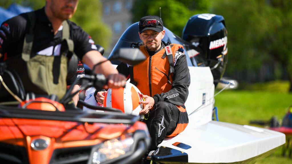 Autors: Laura Lakovica