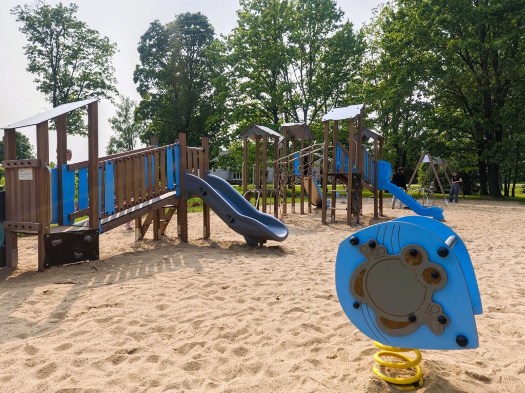 Aluksniesiem.lv raksta attēla aizvietotājs