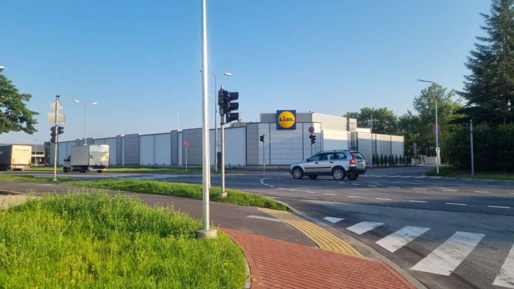 Autors: www.bauskasdzive.lv