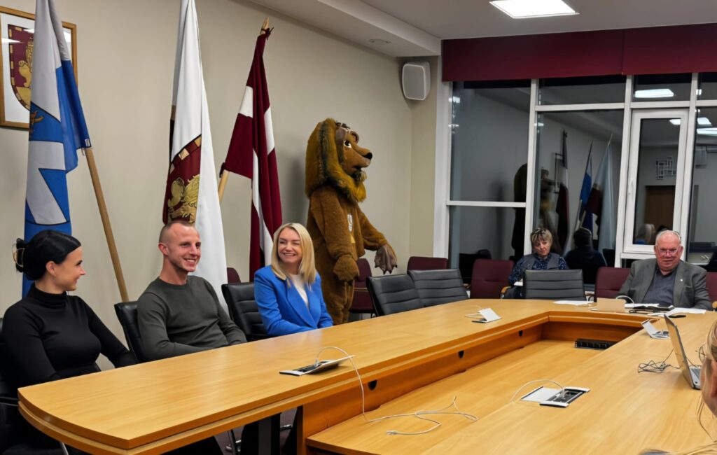 Aluksniesiem.lv raksta attēla aizvietotājs