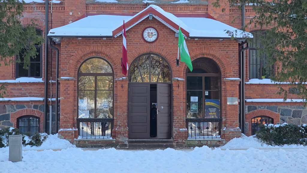 Aluksniesiem.lv raksta attēla aizvietotājs