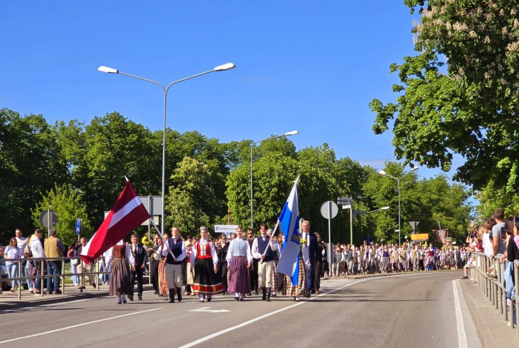 Aluksniesiem.lv raksta attēla aizvietotājs
